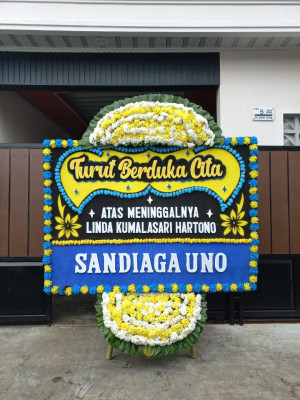 Papan Bunga Duka di Temayang